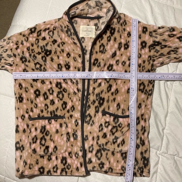 Cuddl Duds Leopard Print Fleece Jacket | Super Soft | Short Robe - Picture 3 of 9